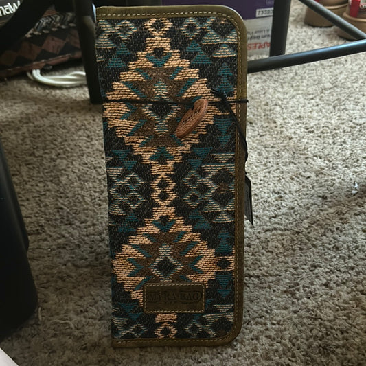 Highland Dreams Curling Cover Myra