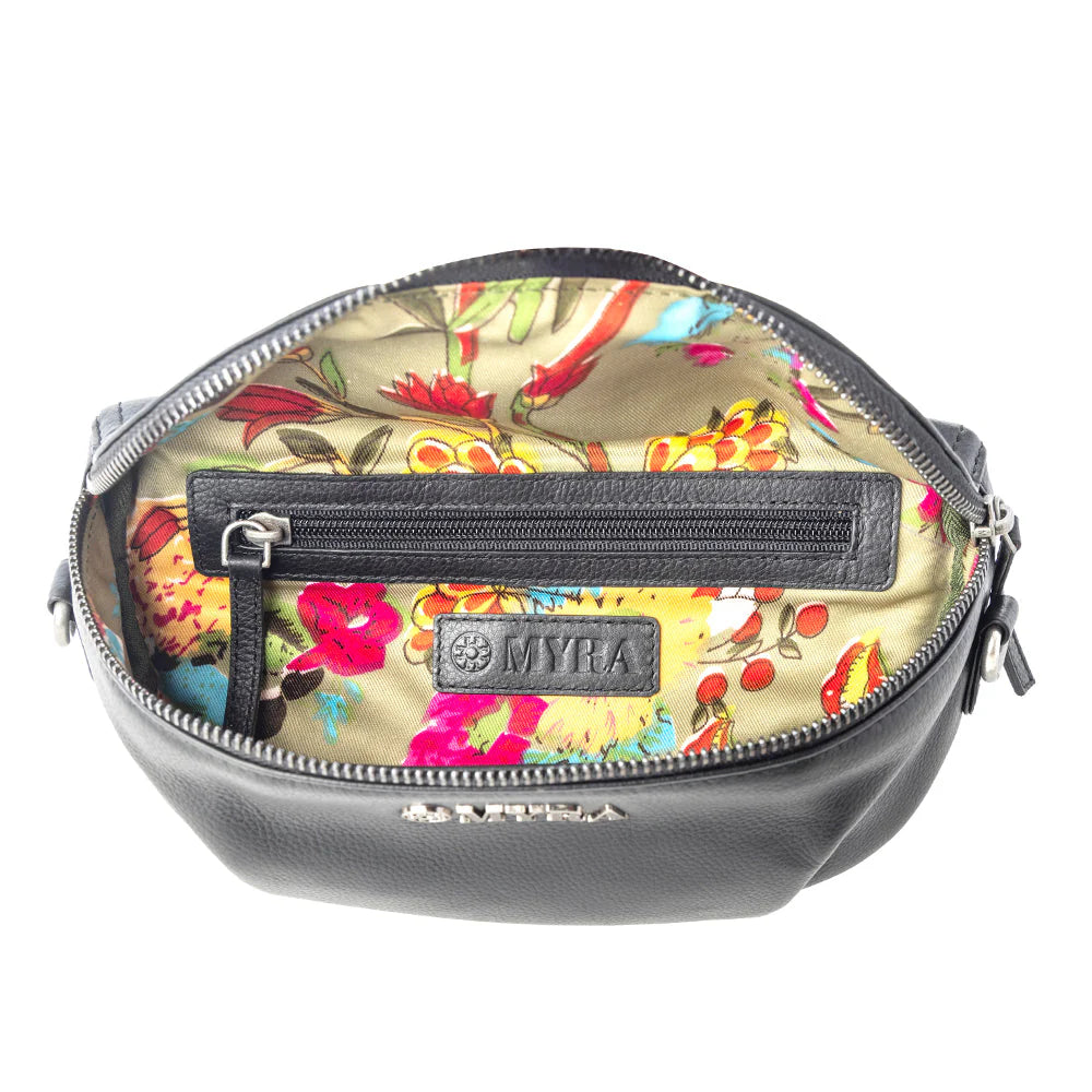 Blackthorn Range Leather Fanny Pack